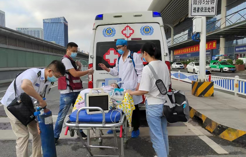 瑞丽市救护车出租公司